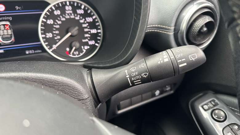 Nissan Juke 1.0 DiG-T 114 N-Connecta 5dr Petrol Hatchback